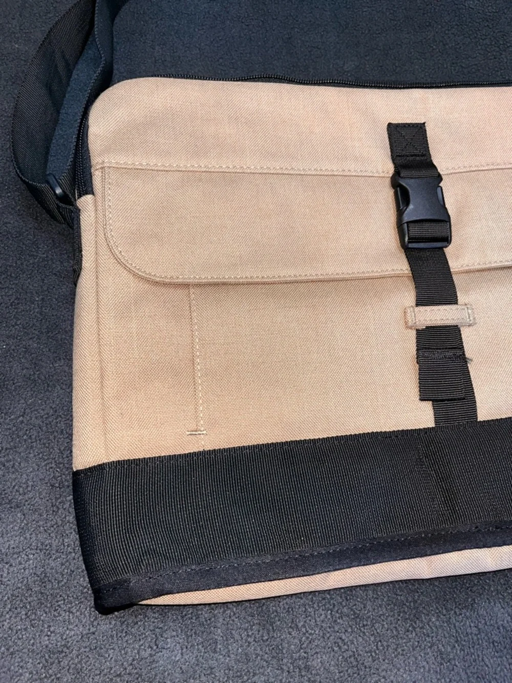 NWOT OGIO Ruck Slim Case, a messenger-style laptop bag designed for most 15-inch